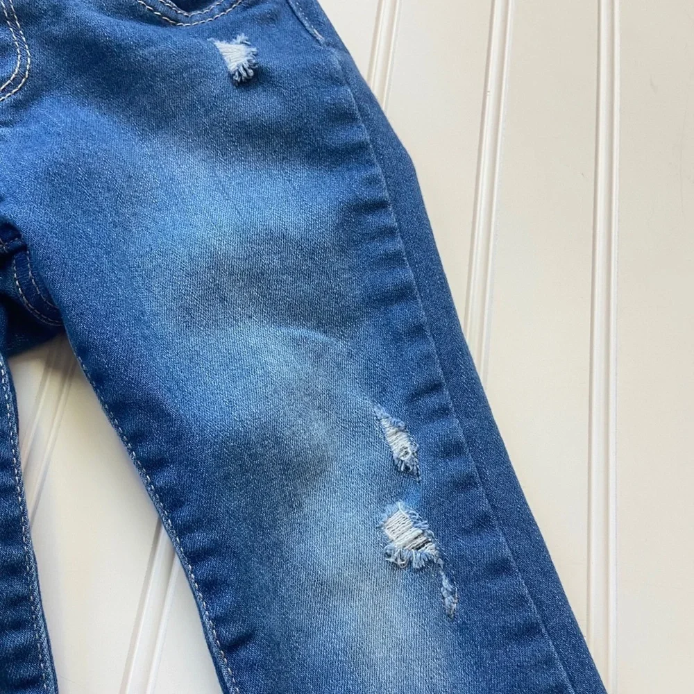 •The Children’s Place•Skinny destructed jeans